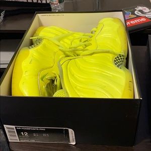 “Volt” Air Foamposite Pro